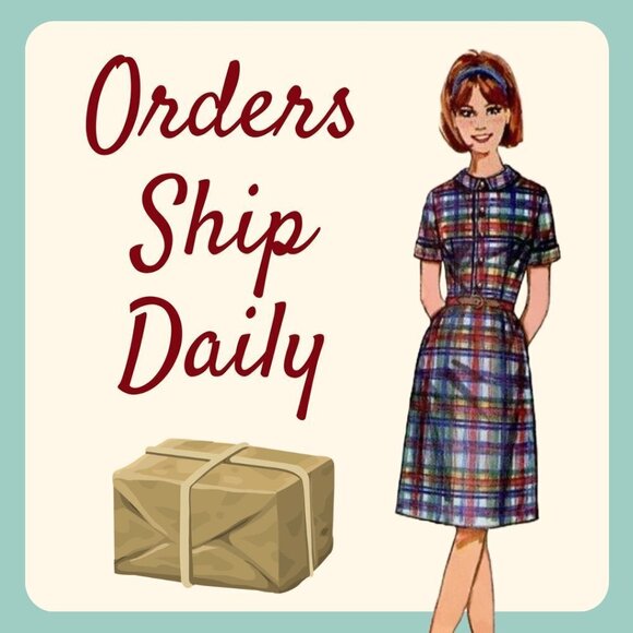 Piano Purse - Black & White HandBag - Crossbody - Christmas Gift - Faux Leather  - Picture 9 of 11